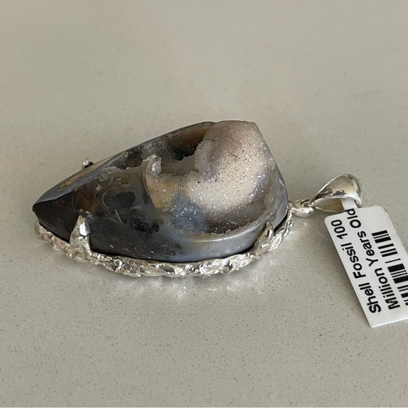 Unisex One of a Kind Shell Fossil 100 Million Years Old Pendant - Picture 8 of 12